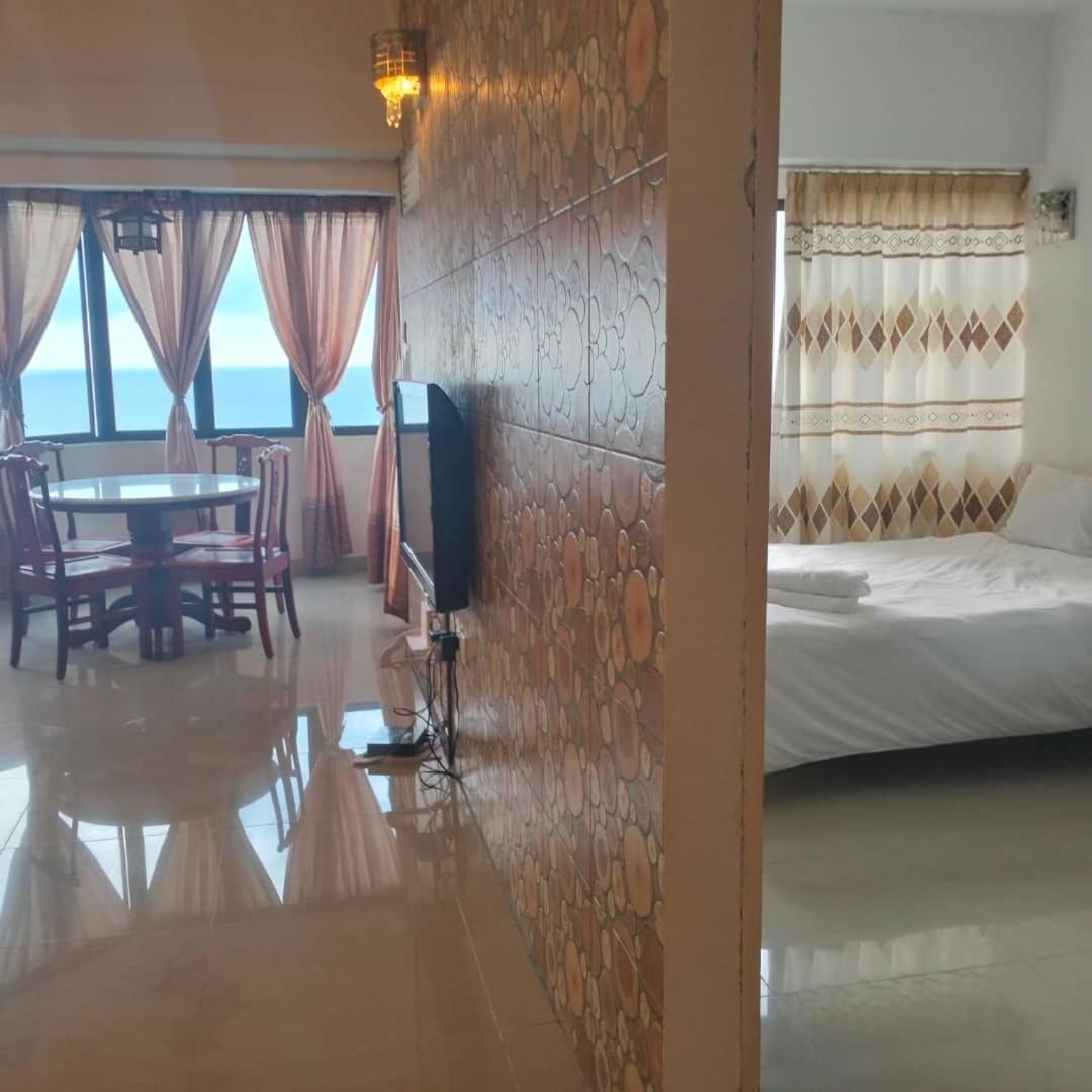 Sri Sayang Pearl View Batu Ferringhi Exterior foto