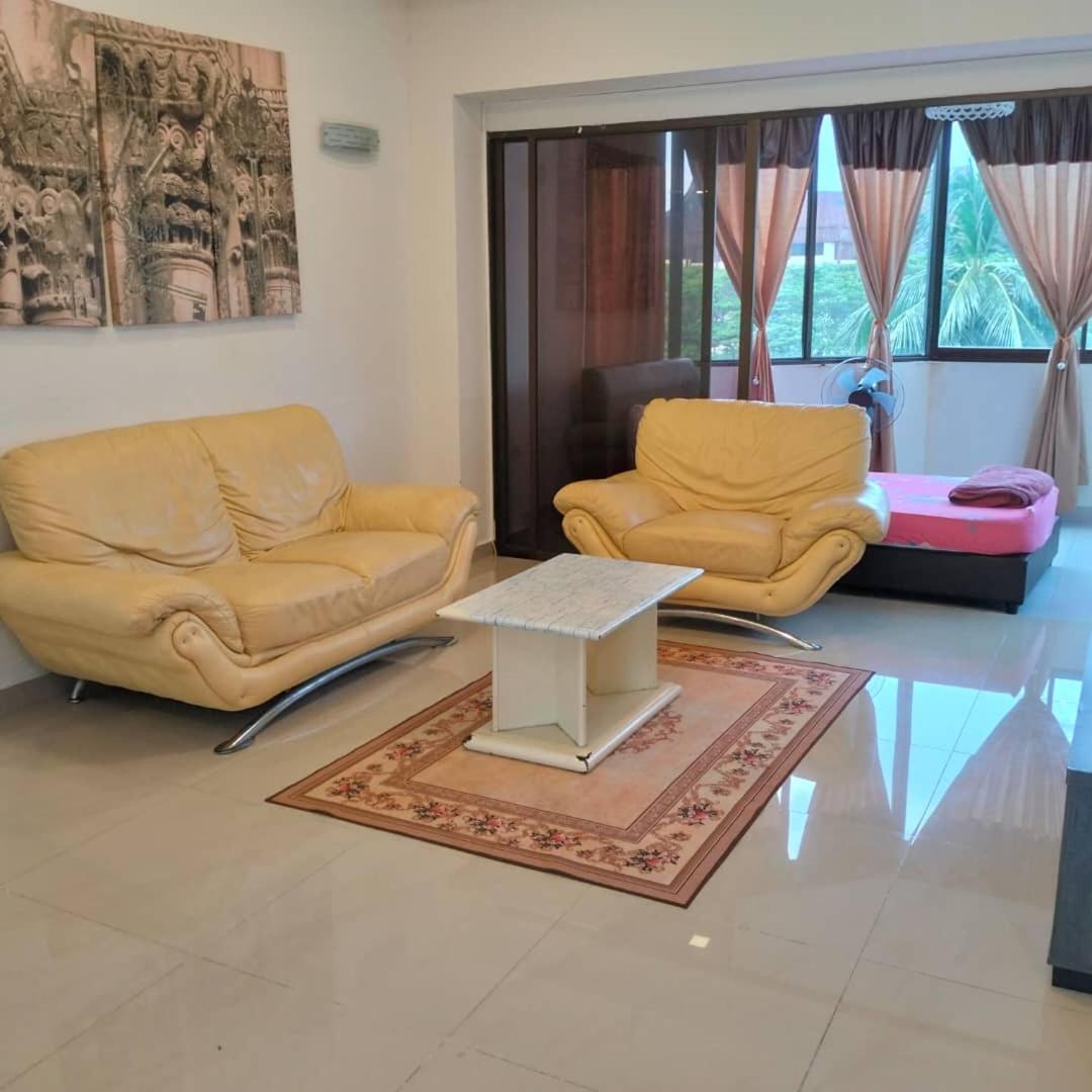 Sri Sayang Pearl View Batu Ferringhi Exterior foto